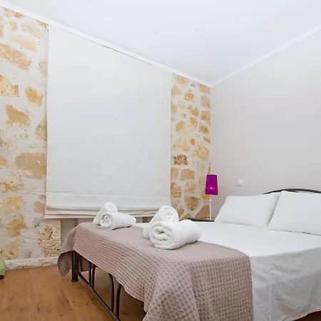 Villa George, Poulades Corfu Vila *
